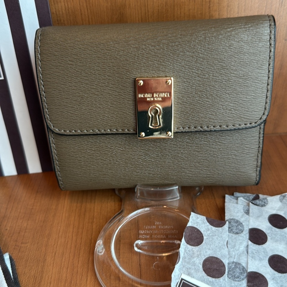 HENRI BENDEL Turn Key Trifold Saffiano Leather Wallet Taupe